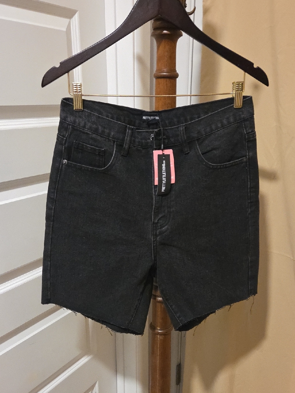 PrettyLittleThing Black Denim Shorts